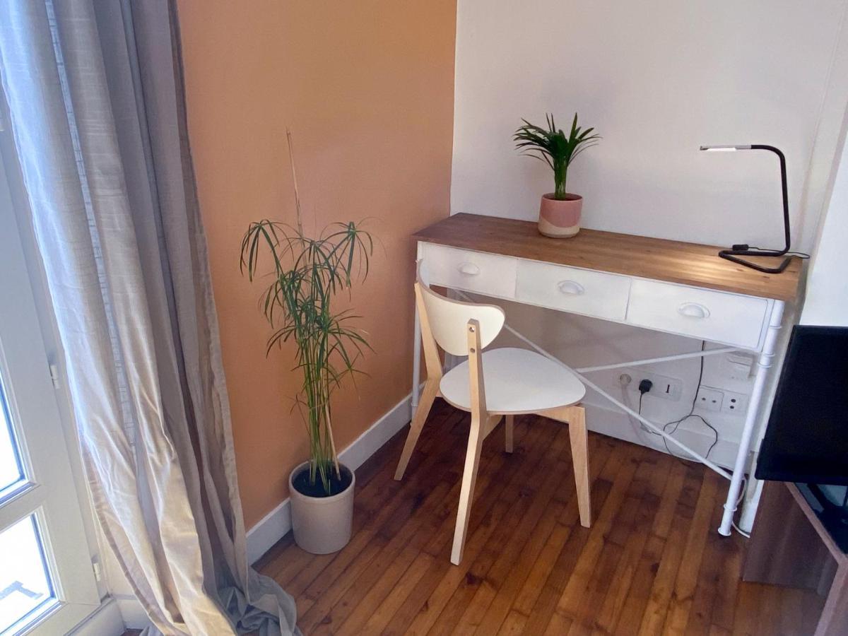 Appartement Spacieux Avec Balcon Et Parking Brest Zewnętrze zdjęcie